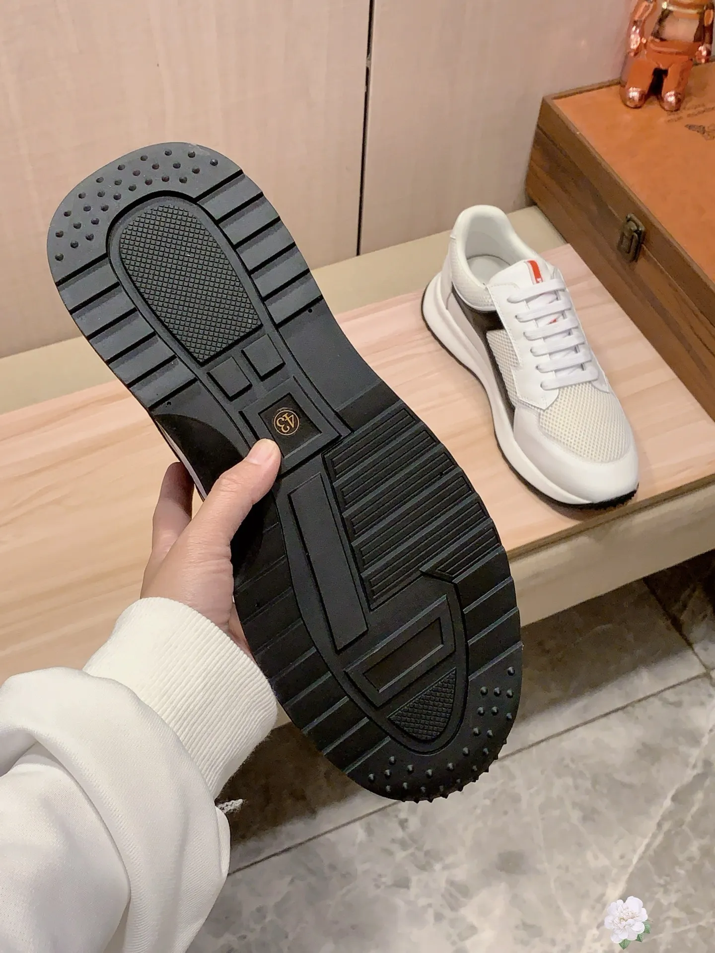 Men's shoes 💰460💰💰🎩🎩[Lightning][Lightning] "Prada PRADA*" latest hot style casual shoes, top brand [seduce] luxury~purchase, top~quality. [Strong] The upper is made of imported breathable cowhide with material ➕ breathable sheepskin feet (•) and fine workmanship. The original stylish and stylish soft rubber wear-resistant and non-slip outsole is light and comfortable on the feet. The real thing looks better when photographed in person. 0121: code: 38-44, 4️⃣ colors selected